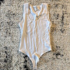 Abercrombie &‎ Fitch Cream Bodysuit